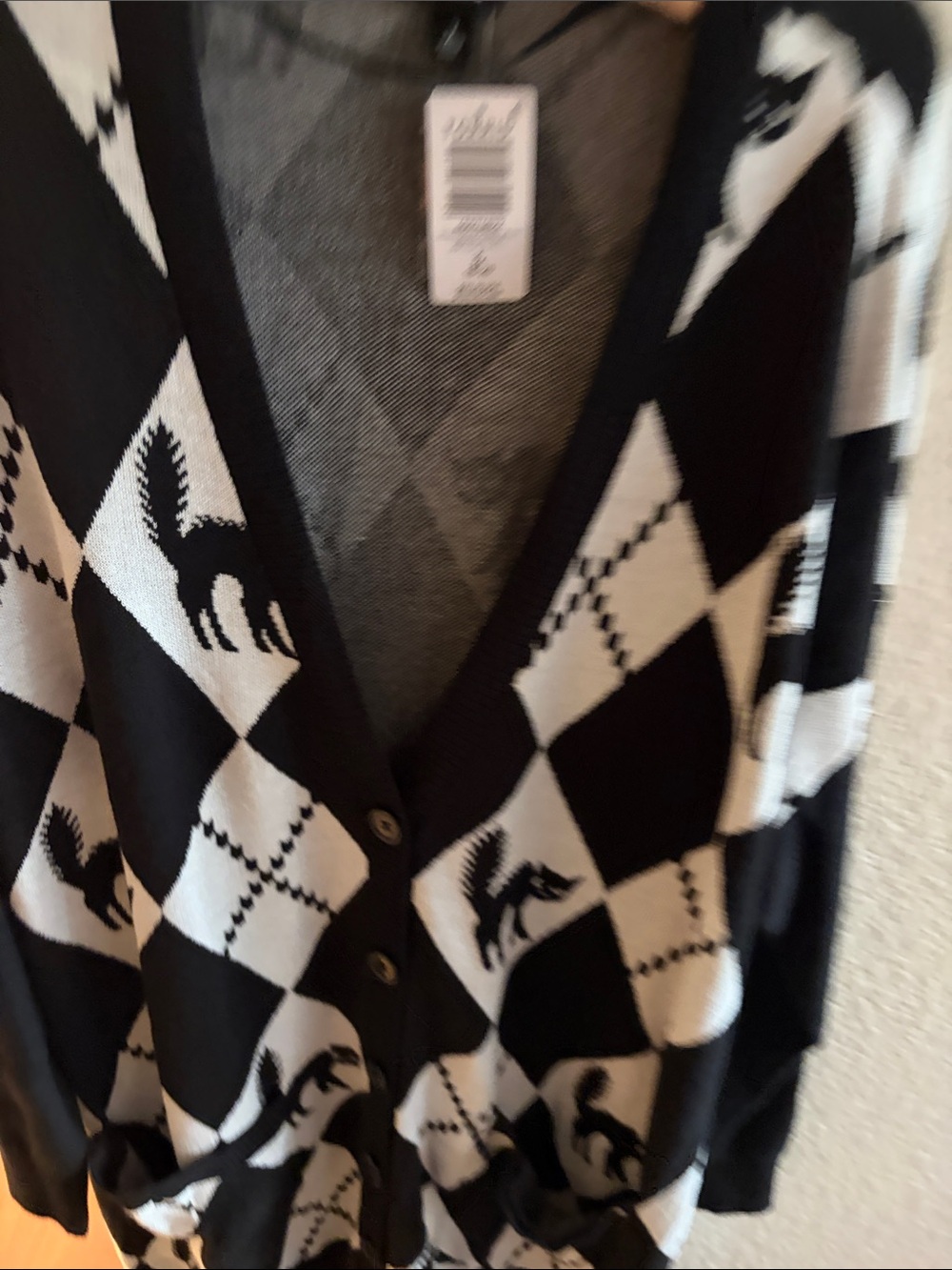 Torrid Black & White Black Cat Spooky Argyle Button Front Cardigan Size 2X - Picture 2 of 9